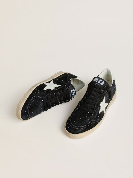 Ball Star pour femme en cuir velours noir avec cabochons et étoile en cuir blanc